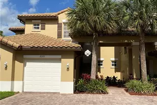 8203 NW 128th Ln, Parkland, FL 33076 - Photo 3