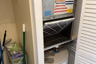 4745 NW 9th Dr, Fort Lauderdale, FL 33317 - Photo 9