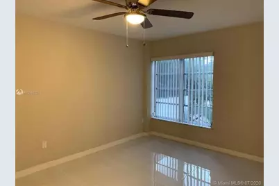 4176  Inverrary Dr, Unit #303, Lauderhill, FL 33319 - Photo 5