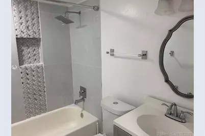 4176  Inverrary Dr, Unit #303, Lauderhill, FL 33319 - Photo 11