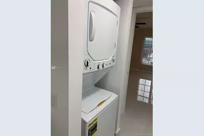 4176  Inverrary Dr, Unit #303, Lauderhill, FL 33319 - Photo 13