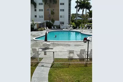 3050 NE 16 Ave, Unit #201, Oakland Park, FL 33334 - Photo 13
