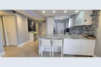 3050 NE 16 Ave, Unit #201, Oakland Park, FL 33334 - Photo 7