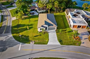 1689 SW Abingdon Ave, Port Saint Lucie, FL 34953 - Photo 27