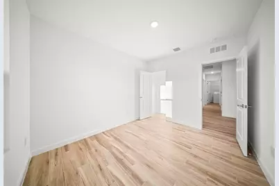 1689 SW Abingdon Ave, Port Saint Lucie, FL 34953 - Photo 9