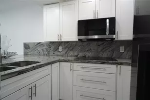 1035 W 77th St, Hialeah, FL 33014 - Photo 13