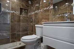 1035 W 77th St, Hialeah, FL 33014 - Photo 31