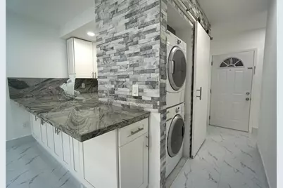 1035 W 77th St, Unit #208, Hialeah, FL 33014 - Photo 17