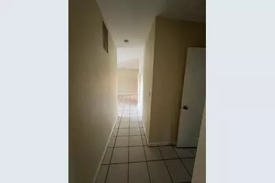 418 E Evanston Cir, Fort Lauderdale, FL 33312 - Photo 13