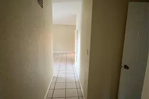 418 E Evanston Cir, Fort Lauderdale, FL 33312 - Photo 13