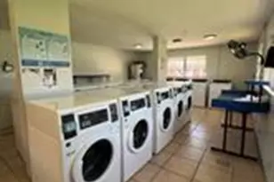 101 NE 41st St, Oakland Park, FL 33334 - Photo 5