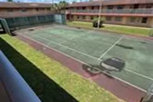 101 NE 41st St, Oakland Park, FL 33334 - Photo 3