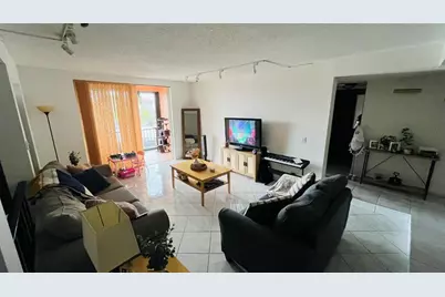 3650  Inverrary Dr, Unit #3T, Lauderhill, FL 33319 - Photo 1