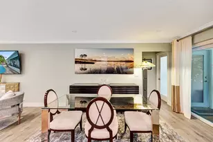 1701 NE 27th Dr, Wilton Manors, FL 33334 - Photo 21