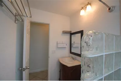 960 NW 49th St, Deerfield Beach, FL 33064 - Photo 13