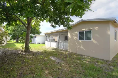 960 NW 49th St, Deerfield Beach, FL 33064 - Photo 37