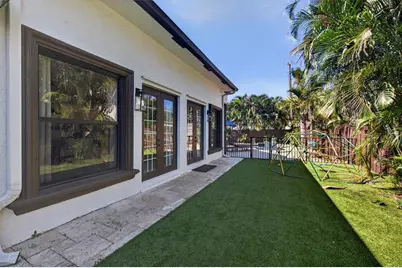 2211 NE 43 Street, Lighthouse Point, FL 33064 - Photo 41