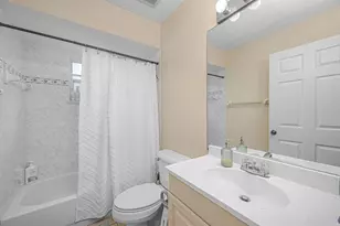 414 SW Lakehurst Dr, Port Saint Lucie, FL 34983 - Photo 15