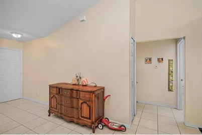 414 SW Lakehurst Dr, Port Saint Lucie, FL 34983 - Photo 13