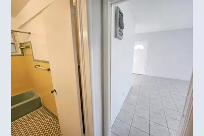 505 S Ocean Drive, Unit #A, Hollywood, FL 33019 - Photo 17