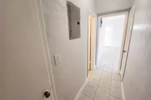 505 S Ocean Dr, Hollywood, FL 33019 - Photo 15