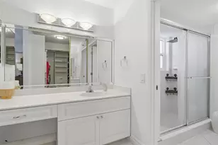 2238 N Cypress Bend Dr, Pompano Beach, FL 33069 - Photo 19