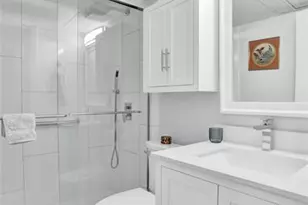 804 SE 7th St, Deerfield Beach, FL 33441 - Photo 13