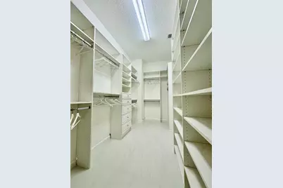 4915  Whispering Way, Fort Lauderdale, FL 33312 - Photo 25