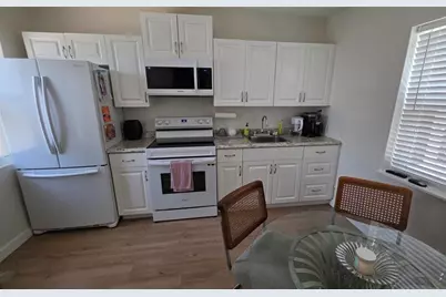 1333 NE 16th Ave, Fort Lauderdale, FL 33304 - Photo 3