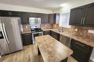 513 S Ocean Dr, Hollywood, FL 33019 - Photo 1