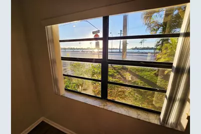 513 S Ocean Drive, Unit #A, Hollywood, FL 33019 - Photo 17