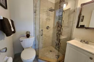 8777 Warwick Dr, Boca Raton, FL 33433 - Photo 21