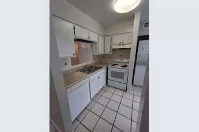 714  Gardens Dr, Unit #106, Pompano Beach, FL 33069 - Photo 3