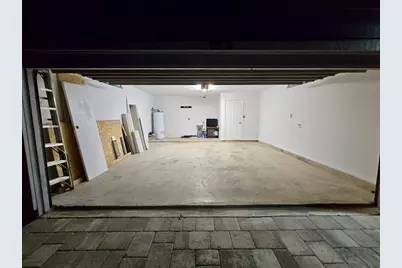 1074 SW Jennifer, Port Saint Lucie, FL 34953 - Photo 5