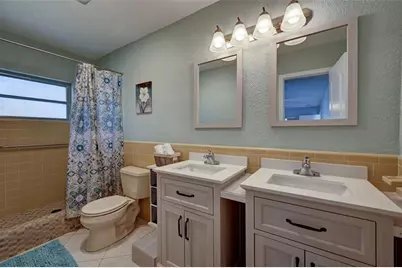 9807 NW 67th Court, Tamarac, FL 33321 - Photo 13