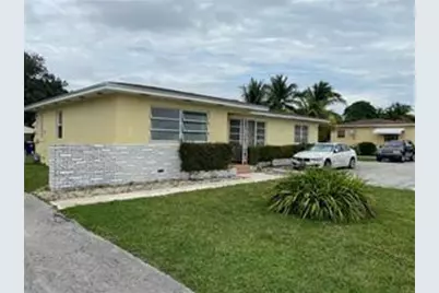 2525  Pierce St, Hollywood, FL 33020 - Photo 1
