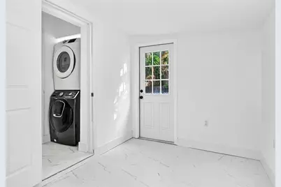 1214  Peak Rd, Lantana, FL 33462 - Photo 23