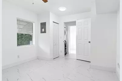 1214  Peak Rd, Lantana, FL 33462 - Photo 21