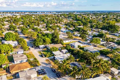 1214  Peak Rd, Lantana, FL 33462 - Photo 31