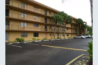 9370 SW 8th Street # 312, Unit #312, Boca Raton, FL 33428 - Photo 5