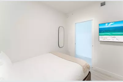 580  72nd St, Unit #1413, Miami Beach, FL 33141 - Photo 15