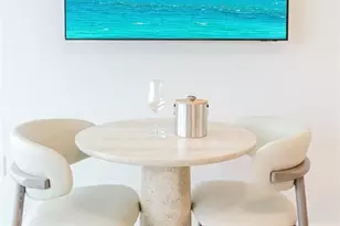 580 72nd St, Miami Beach, FL 33141 - Photo 9