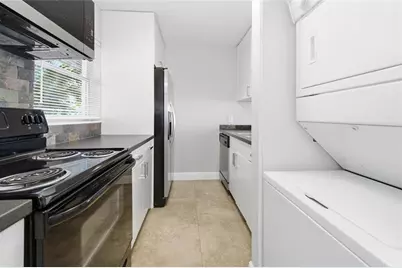 3218 NW 103rd Ter, Unit #202B, Coral Springs, FL 33065 - Photo 9