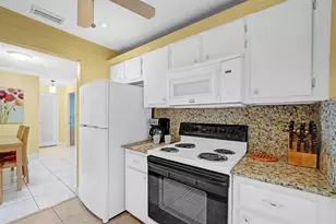 2500 NE 9th St, Fort Lauderdale, FL 33304 - Photo 9
