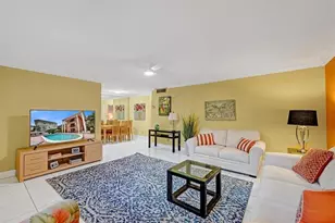 2500 NE 9th St, Fort Lauderdale, FL 33304 - Photo 3