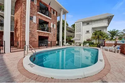 2500 NE 9th St, Unit #110, Fort Lauderdale, FL 33304 - Photo 19