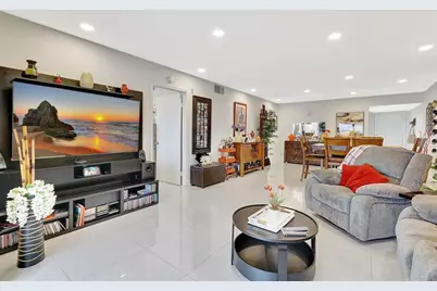 1401 SW 128th Ter, Unit #406H, Pembroke Pines, FL 33027 - Photo 11