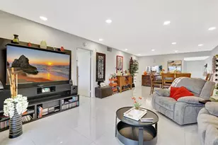 1401 SW 128th Terrace, Pembroke Pines, FL 33027 - Photo 11