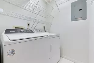 10382 NW 24th Pl, Sunrise, FL 33322 - Photo 17