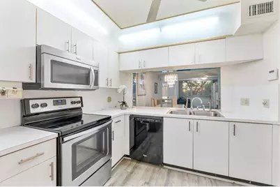 10382 NW 24th Pl, Unit #201, Sunrise, FL 33322 - Photo 9